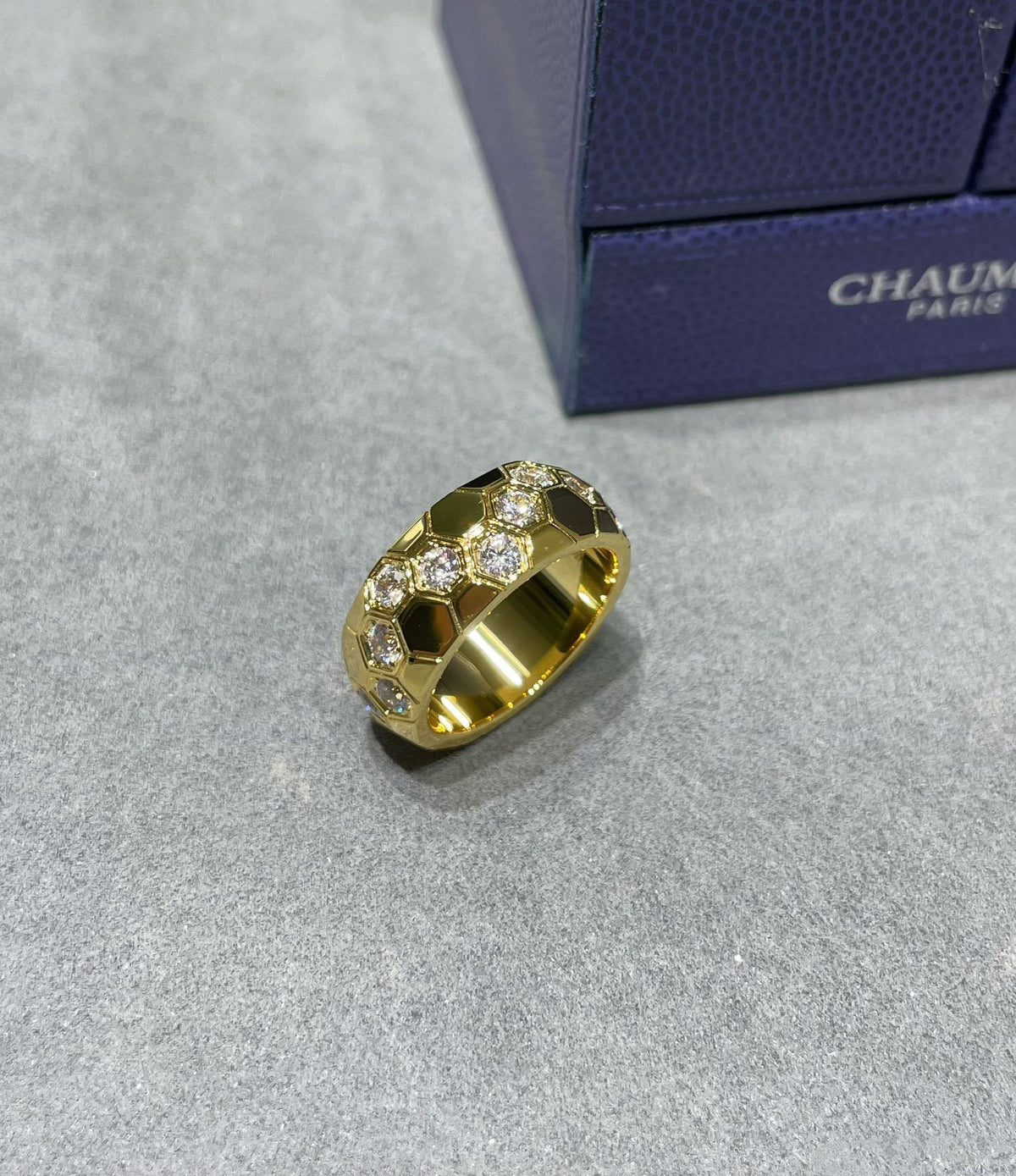 [Cyra]  BEE LOVE DIAMOND RING GROSS