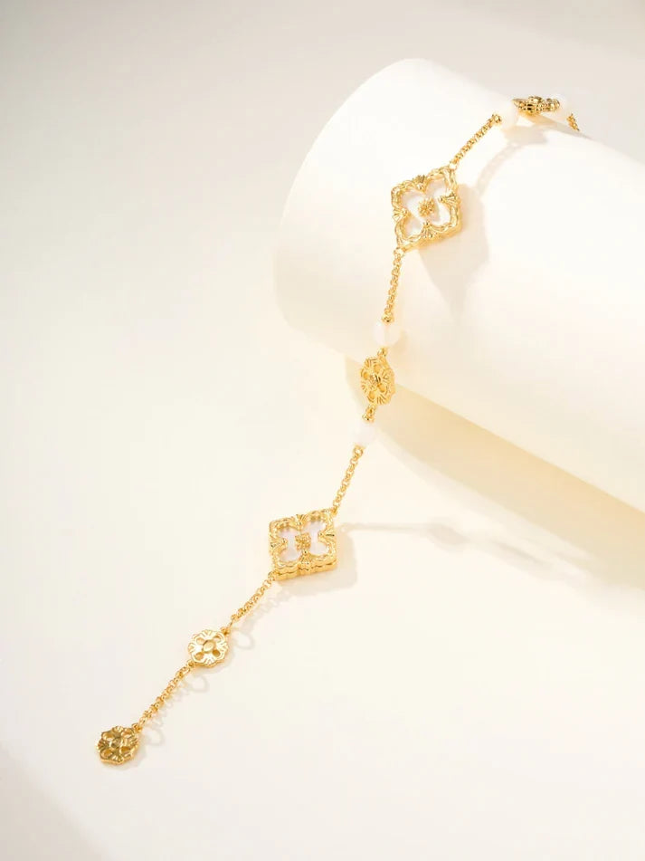 [Cyra] B.C.L ENAMELED Three-Flower Bracelet£¨Trumpet)