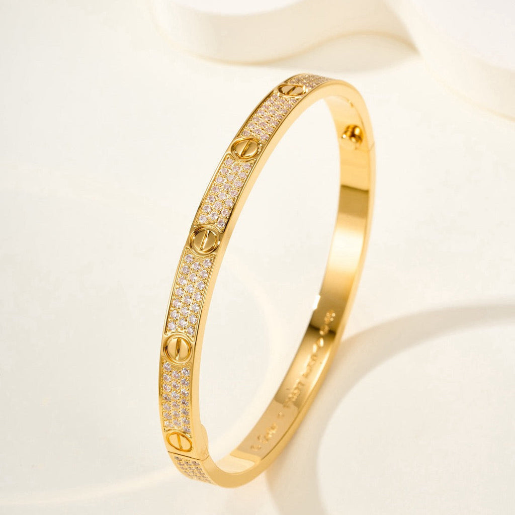 [Cyra]  LOVE ARMBAND 4,8 MM MIT DIAMANTBESATZ
