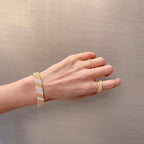 [Cyra]   PERLEE DIAMANTARMBAND, 5-REIHIGES DIAMANTBESETZTES DESIGN