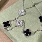 [Cyra] CLOVER 20 MOTIFS DIAMOND ONYX NECKLACE