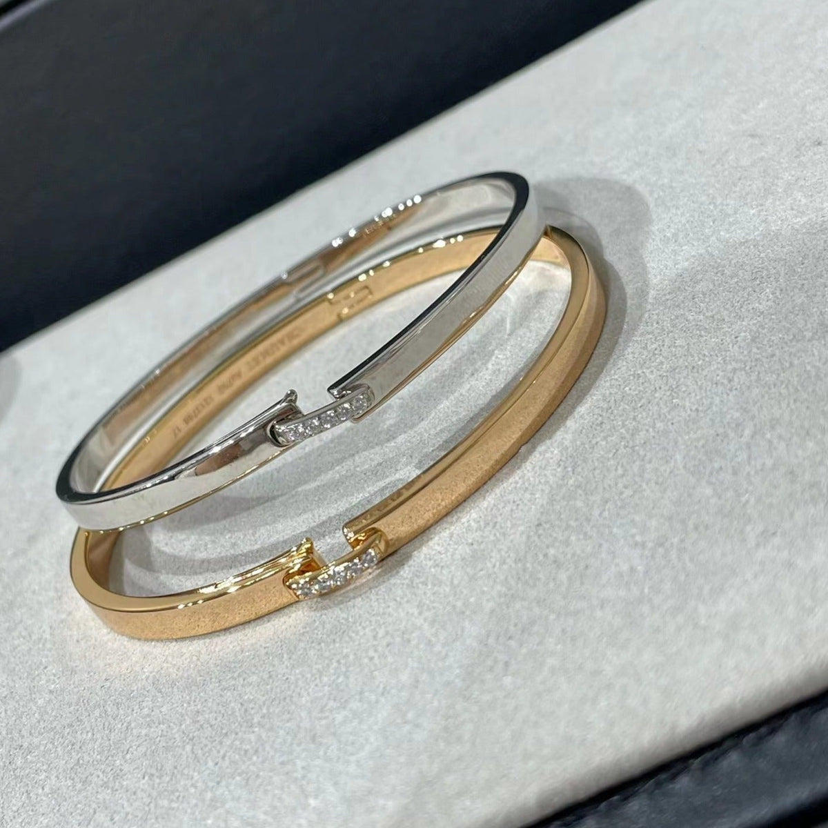 [Cyra]  LIENS EVIDENCE DIAMOND BRACELET