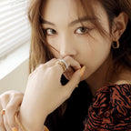 [Cyra]  CLASH SMALL HOOP EARRINGS