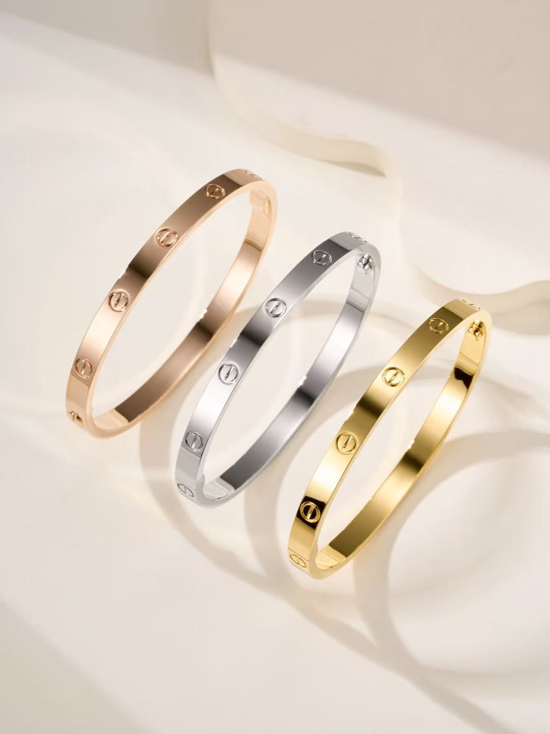 [Cyra]  LOVE BRACELET 4.8MM