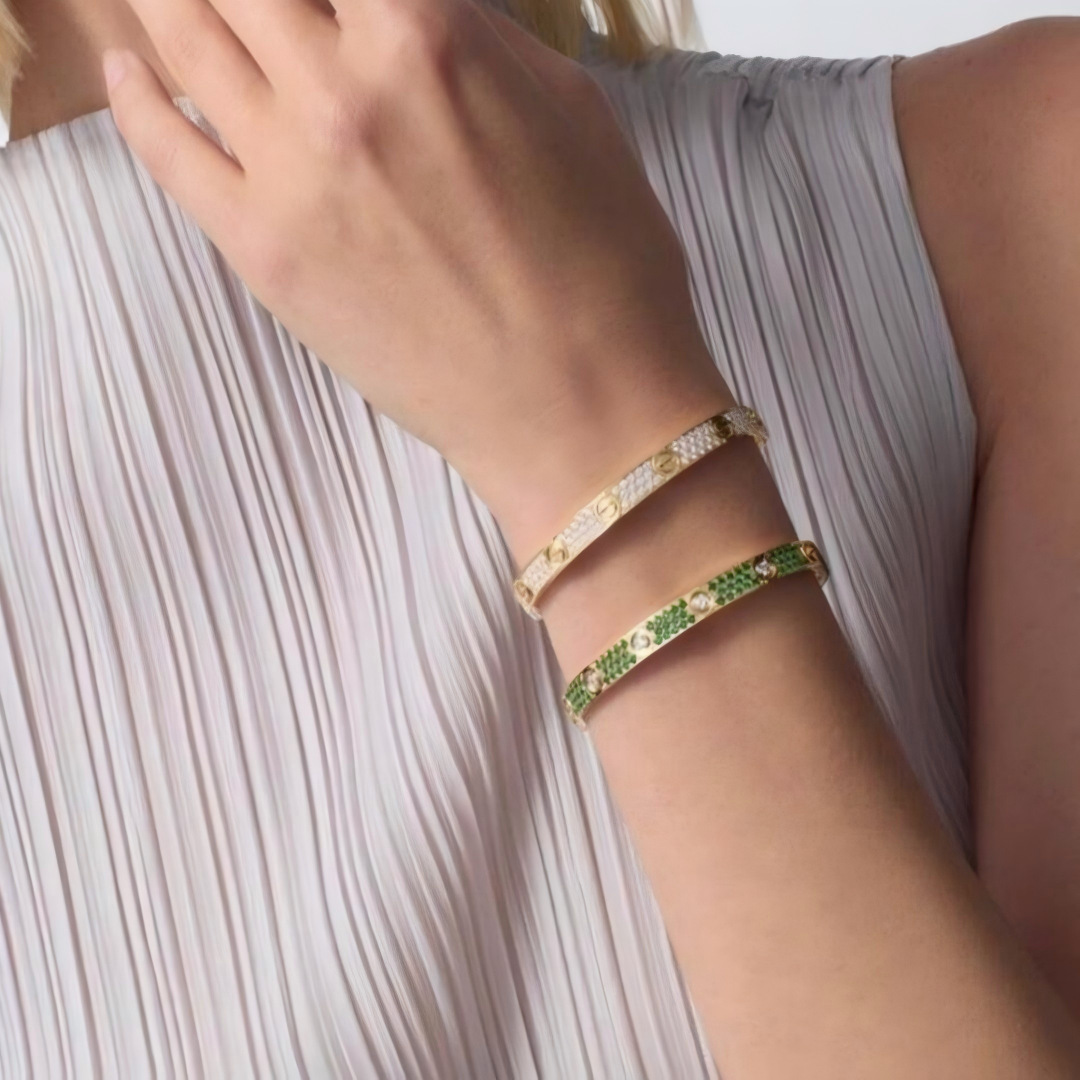 [Cyra] 2026 PAVE-EDELSTEIN-LIEBESARMBAND 6,1MM 10 DIAMANTEN