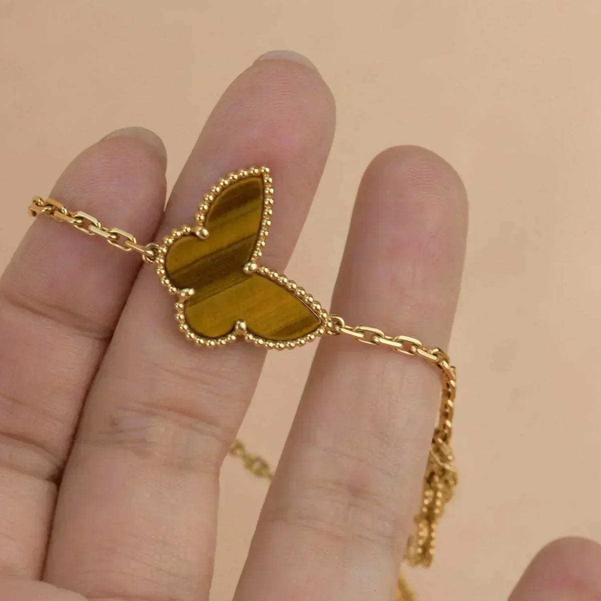 [Cyra] LUCKY SPRING 5-MOTIV-ARMBAND IN GOLD