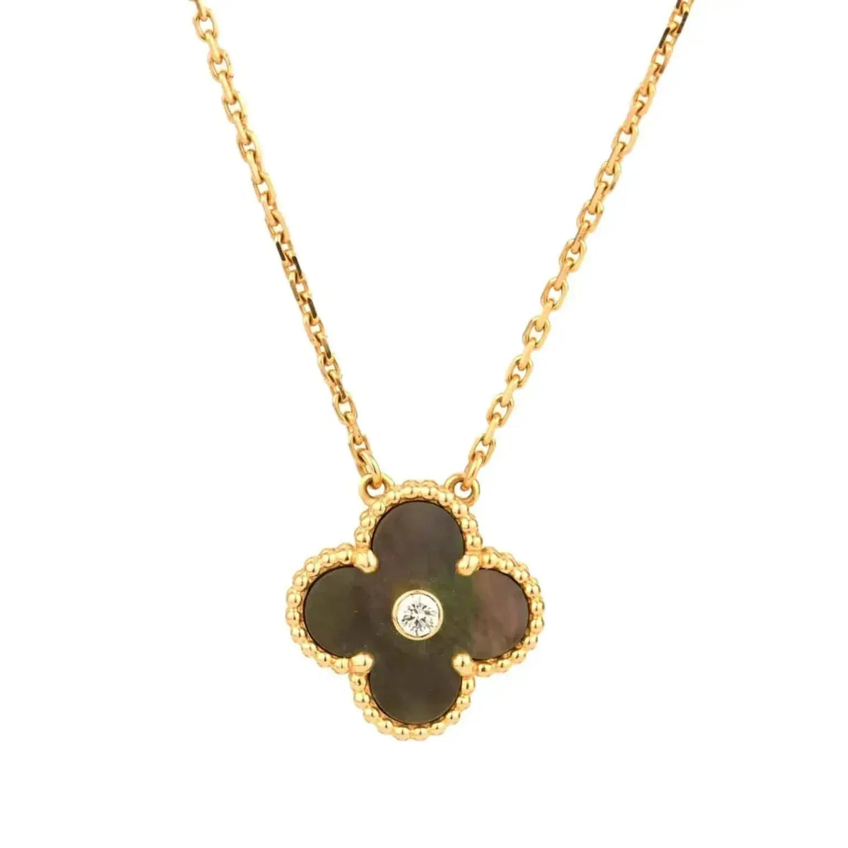 [Cyra]  CLOVER 15MM DIAMOND AND MOTHER-OF-GREY NECKLACE
