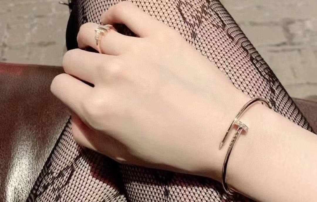 [Cyra] JUSTE UN CLOU ARMBAND 2,5 MM DIAMANTEN