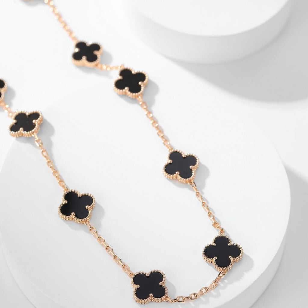 [Cyra]  CLOVER 10 MOTIFS ONYX NECKLACE
