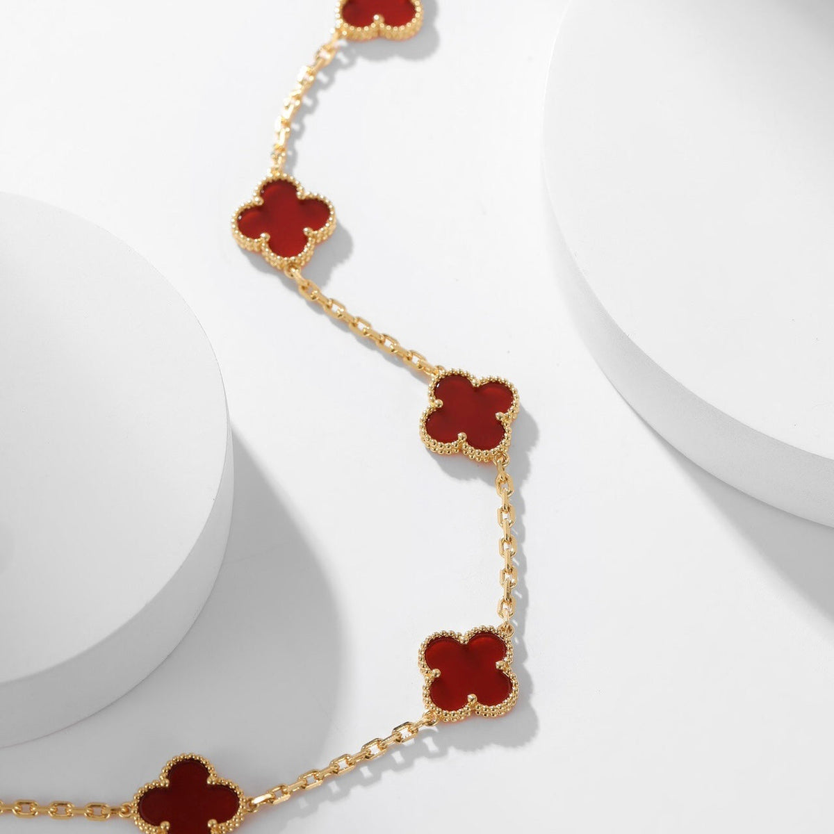 [Cyra]  CLOVER 10 MOTIFS CARNELIAN NECKLACE