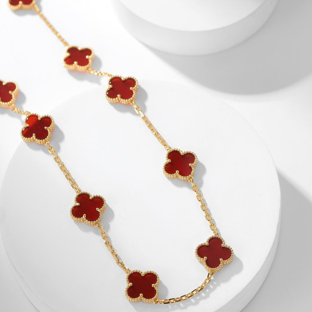 [Cyra] CLOVER-HALSKETTE MIT 10 MOTIVEN AUS KARNEOL