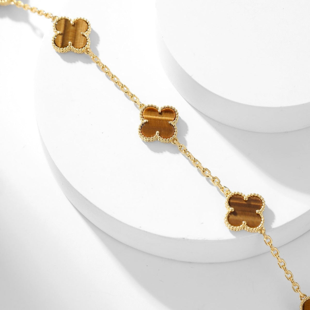 [Cyra]  CLOVER 10 MOTIFS TIGER EYE NECKLACE