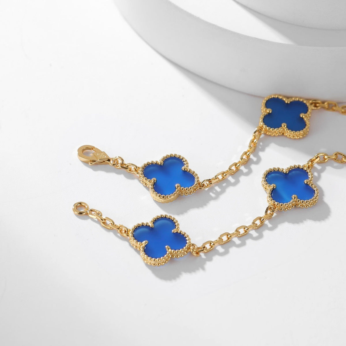 [Cyra]  CLOVER 10 MOTIFS BLUE AGATE NECKLACE