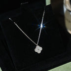 [Cyra]  CLOVER MINI 9.5MM PENDANT DIAMOND NECKLACE