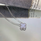[Cyra] CLOVER 15MM BLUE CHALCEDONY NECKLACE SILVER