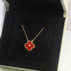 [Cyra]  CLOVER 15MM DIAMOND CARNELIAN NECKLACE