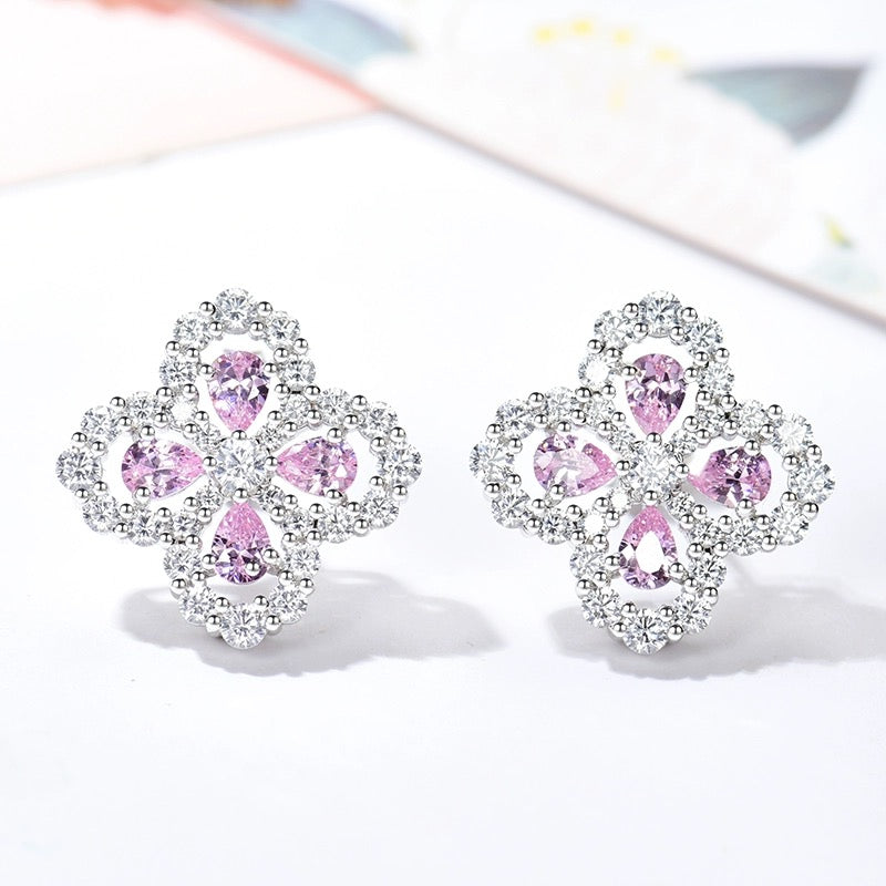 [Cyra]  CREOLEN MIT DURCHGEHENDEM MOTIV UND DIAMANTEN 16MM