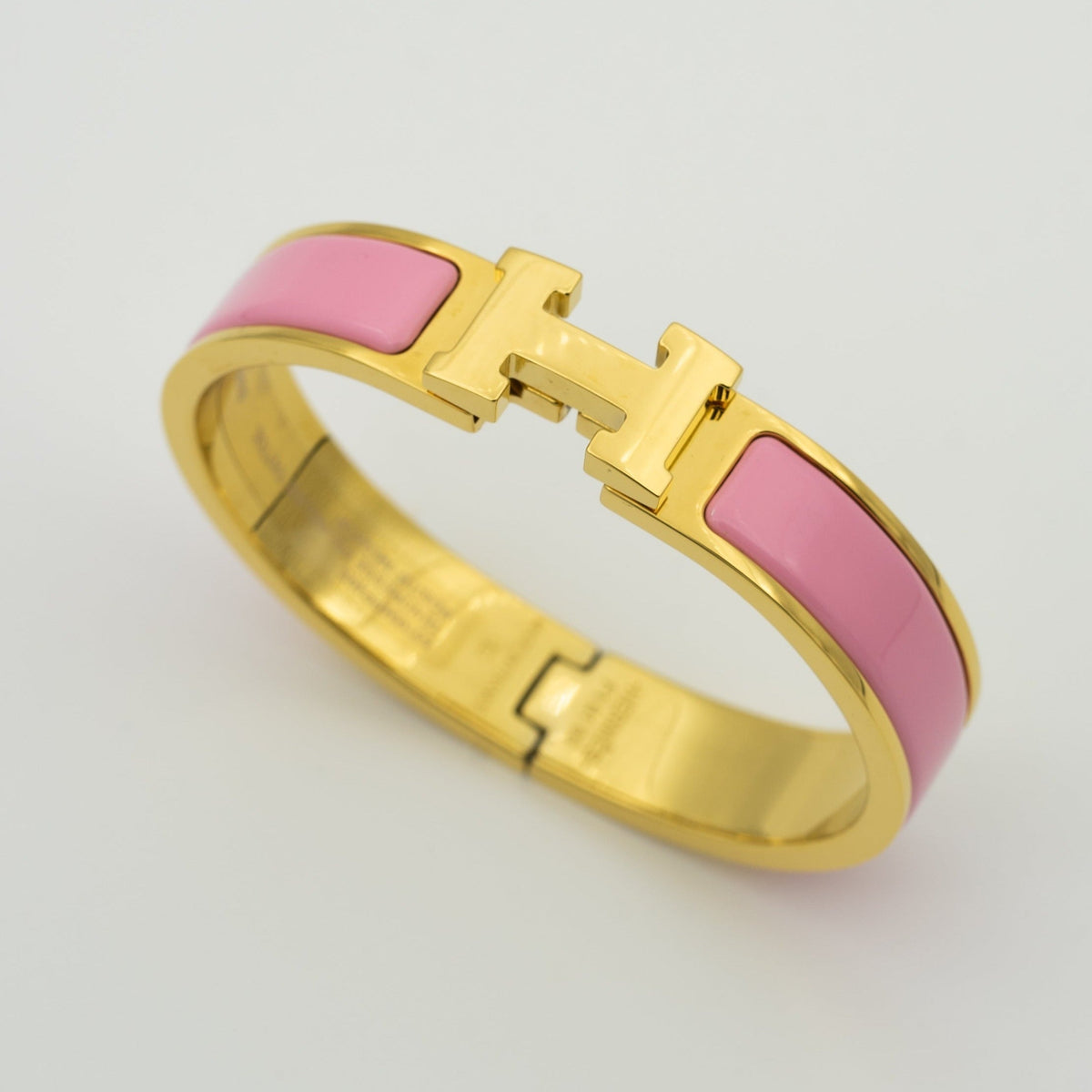 [Cyra]  H PINK ARMBAND
