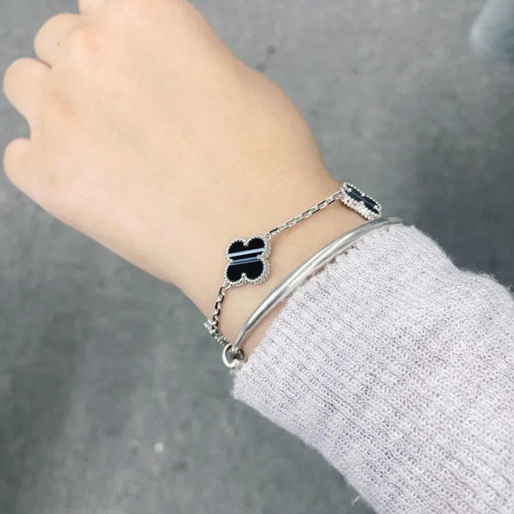 [Cyra] NEUE CLOVER 5 MOTIV PULSAR STEIN ARMBAND KOLLEKTION