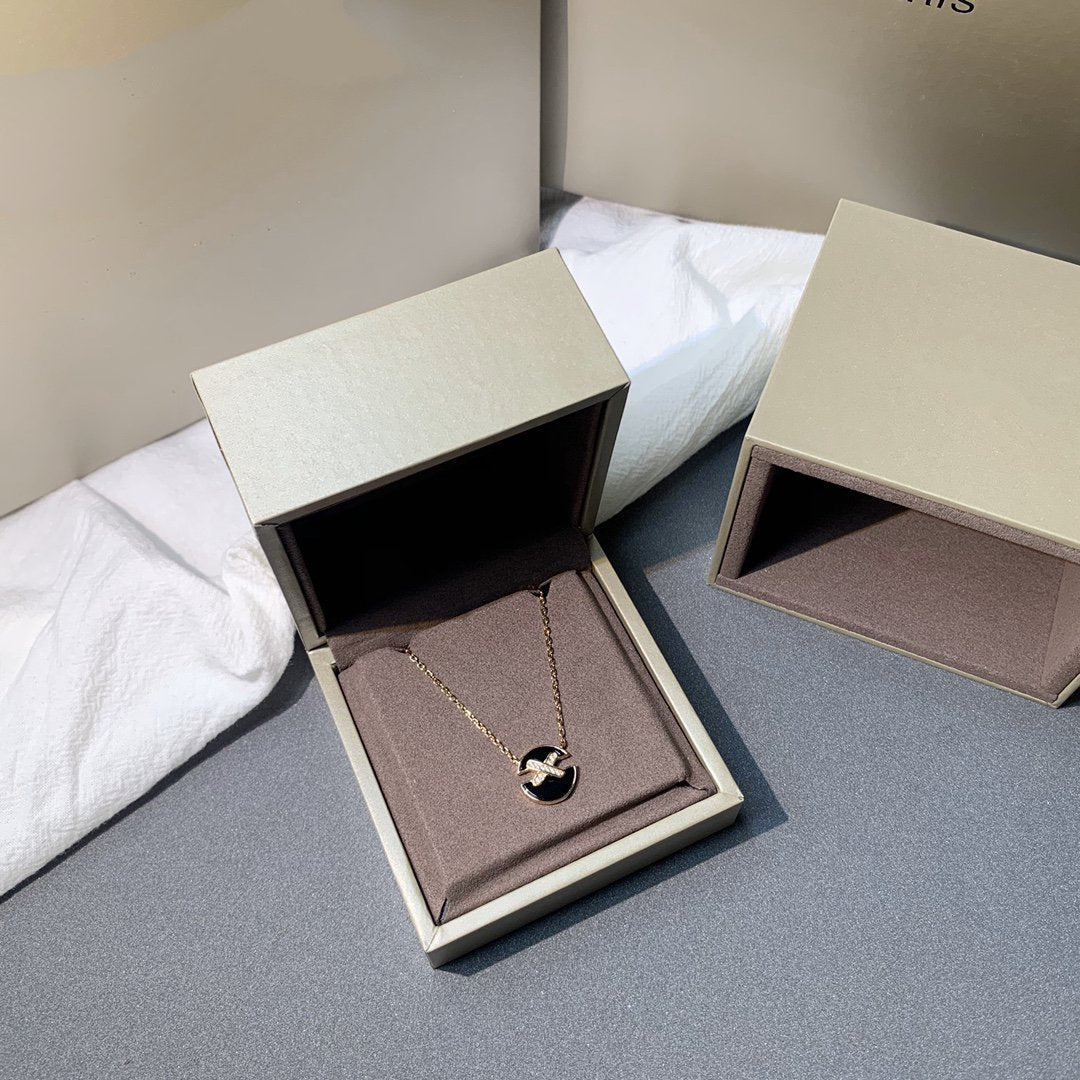 [Cyra]  JEUX DE PINK GOLD DIAMOND NECKLACE