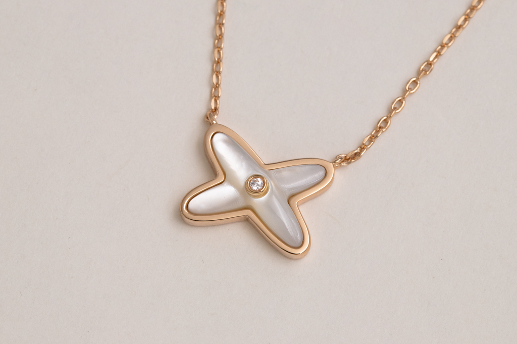 [Cyra] JEUX DE NECKLACE 1 DIAMANT