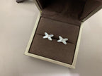 [Cyra]  JEUX DE WHITE MOP SILVER DIAMOND EARRINGS