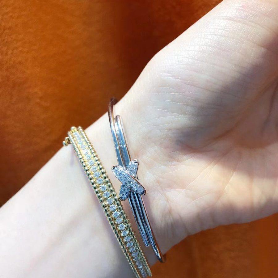 [Cyra]  JEUX DE BRACELET SILVER DIAMONDS