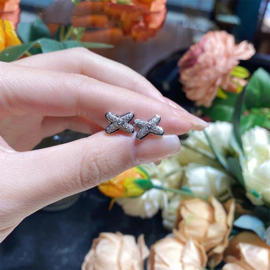 [Cyra]  JEUX DE SILVER DIAMOND EARRINGS