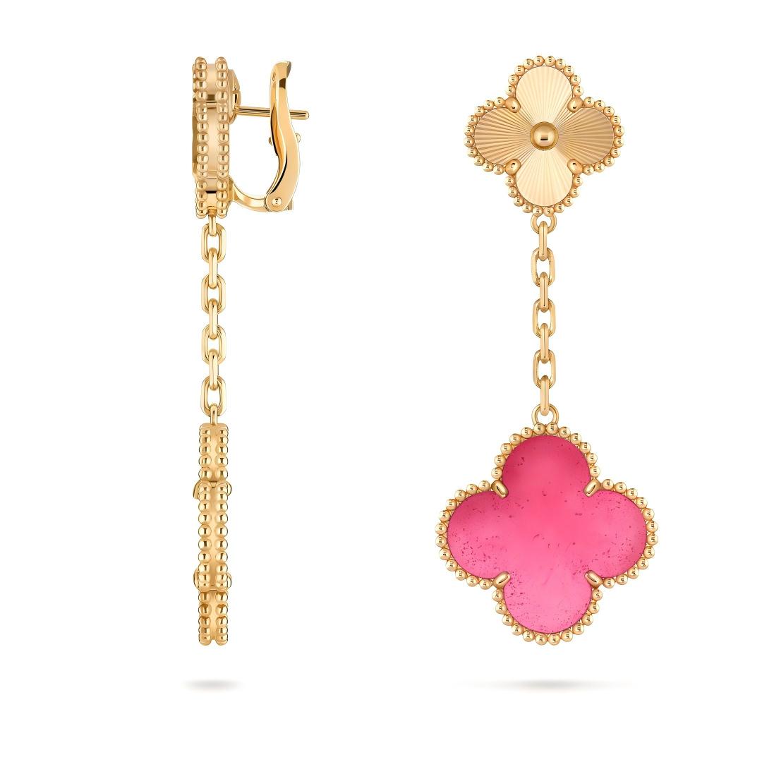 [Cyra] NEW CLOVER 2 MOTIF PINK ENAMEL EARRINGS