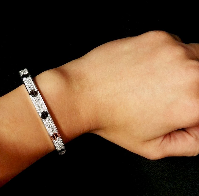 [Cyra] LOVE ARMBAND 6,1 MM DIAMANTBESETZTE KERAMIK