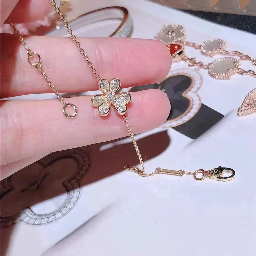 [Cyra] FRIVOLE GOLD-BLUMEN-DIAMANTARMBAND