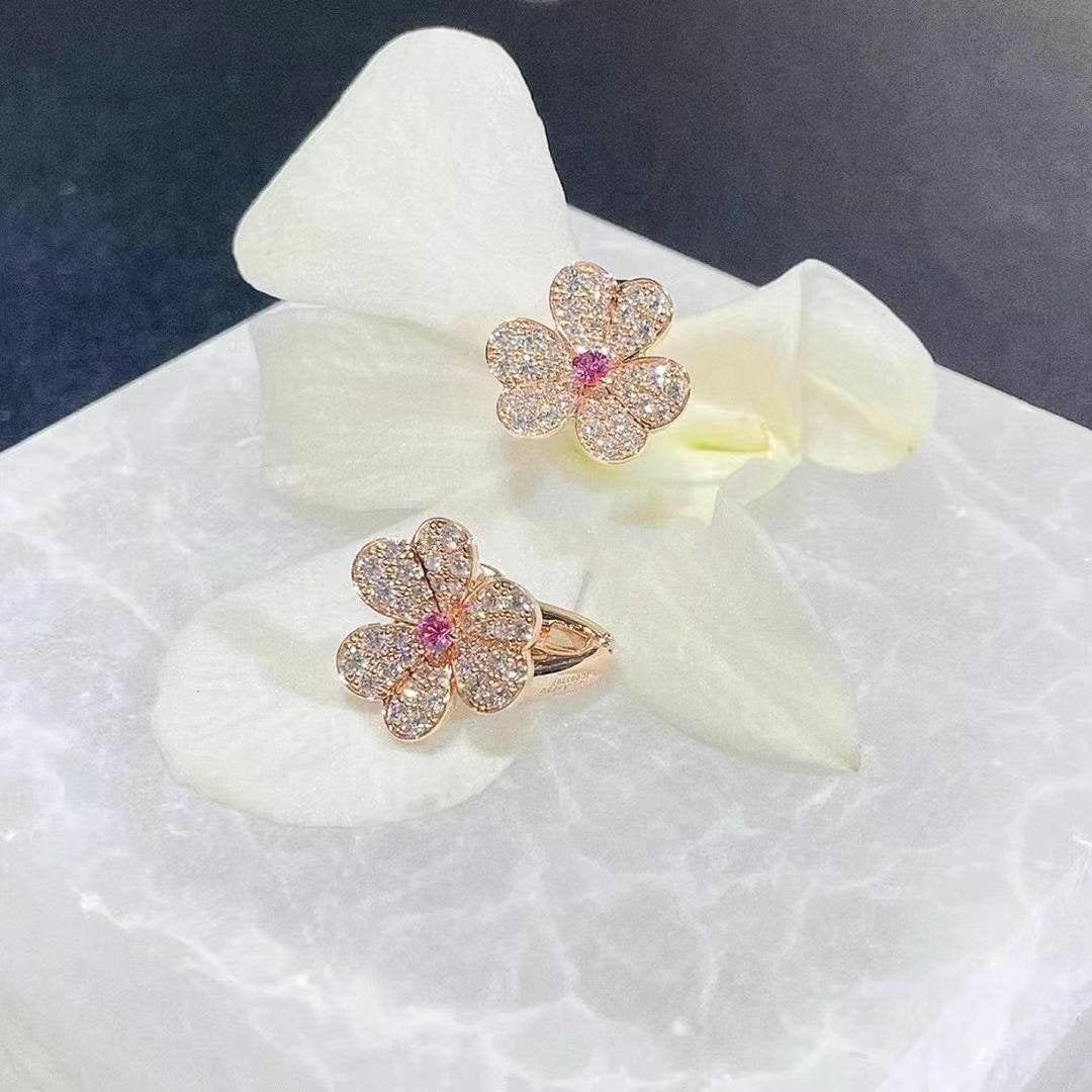 [Cyra] FRIVOL ROSEGOLD BLUMEN-DIAMANT-OHRRINGE