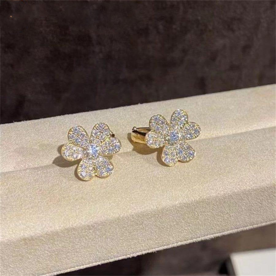 [Cyra]  FRIVOLE GOLD BLUMEN-DIAMANT-OHRRINGE