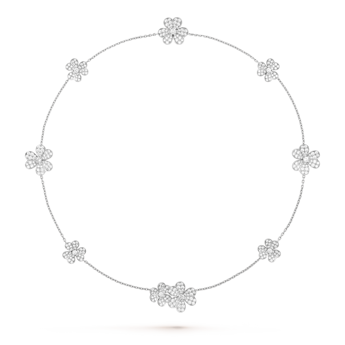 [Cyra]  FRIVOLE SILVER 9 FLOWERS NECKLACE