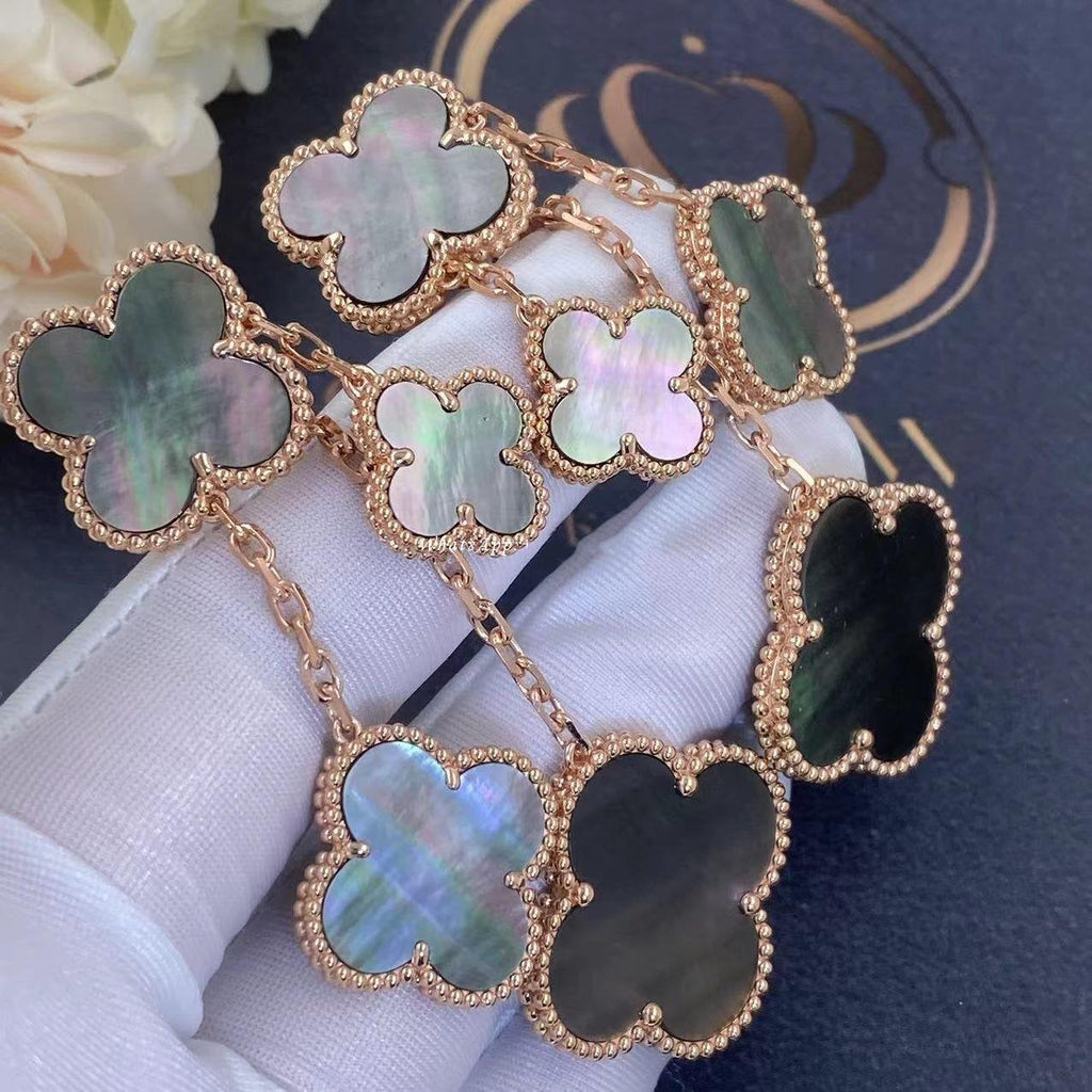 [Cyra] CLOVER OHRRINGE DUNKLES PERLMUTT 4 MOTIVE ROSÉGOLD