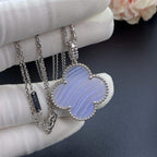{
"Cyra": "CLOVER SILBER CHALCEDON GROSSES KLEEBLATT-COLLIER"
}
