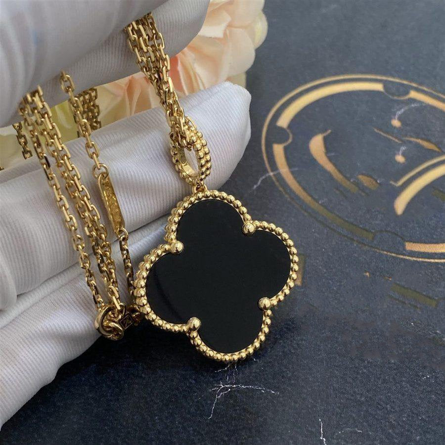[Cyra]  CLOVER 25MM GOLD ONYX BIG CLOVER NECKLACE