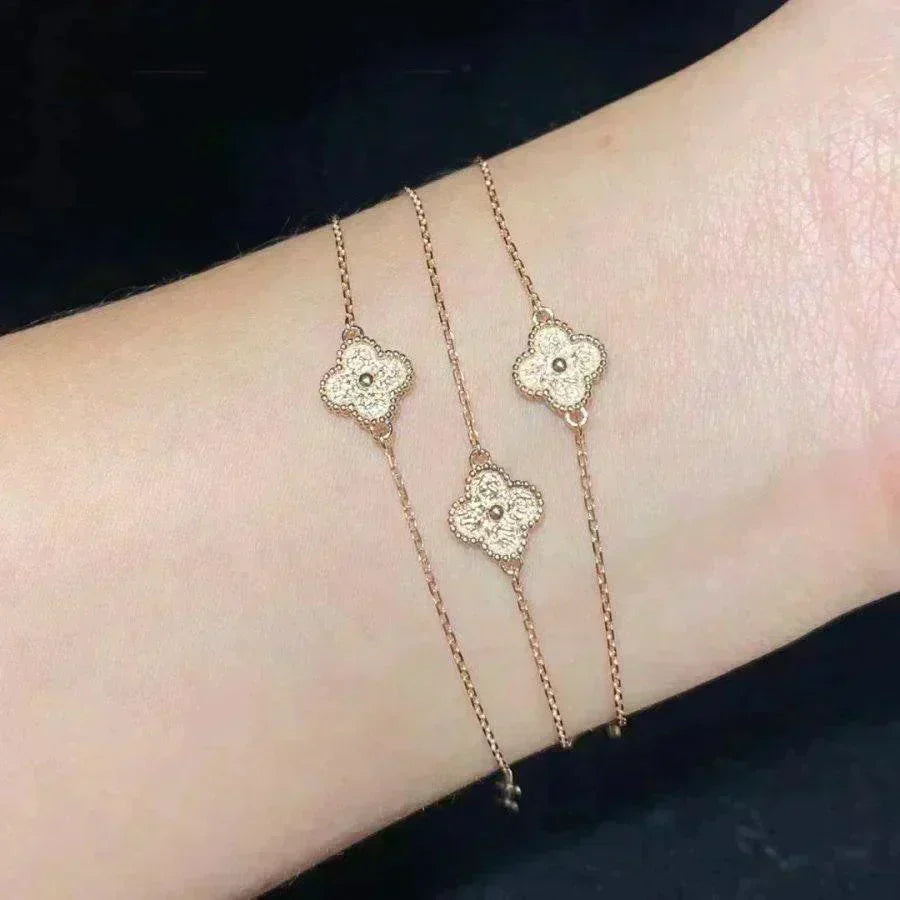 [Cyra] CLOVER EINZELBLÜTEN-ARMBAND